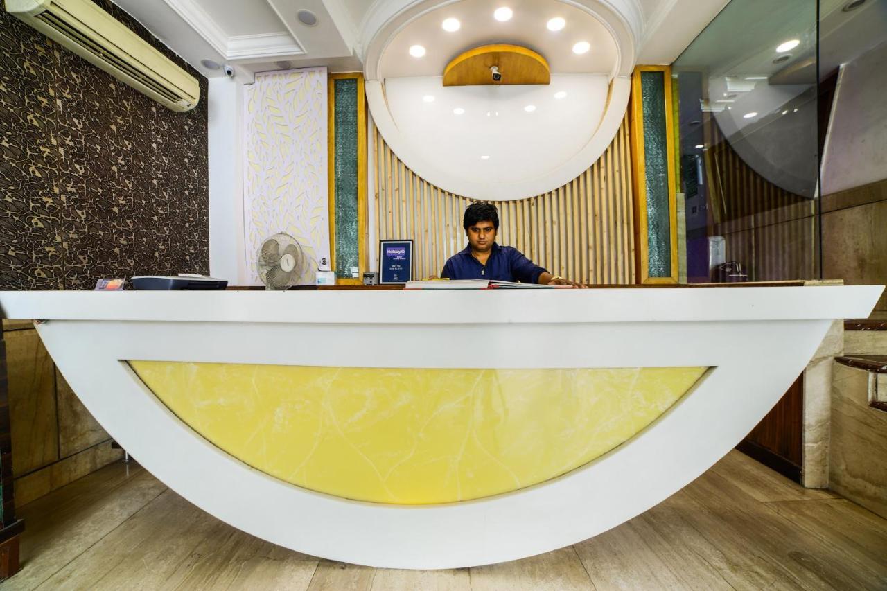 Capital O 6408 Delhi Heart Hotel