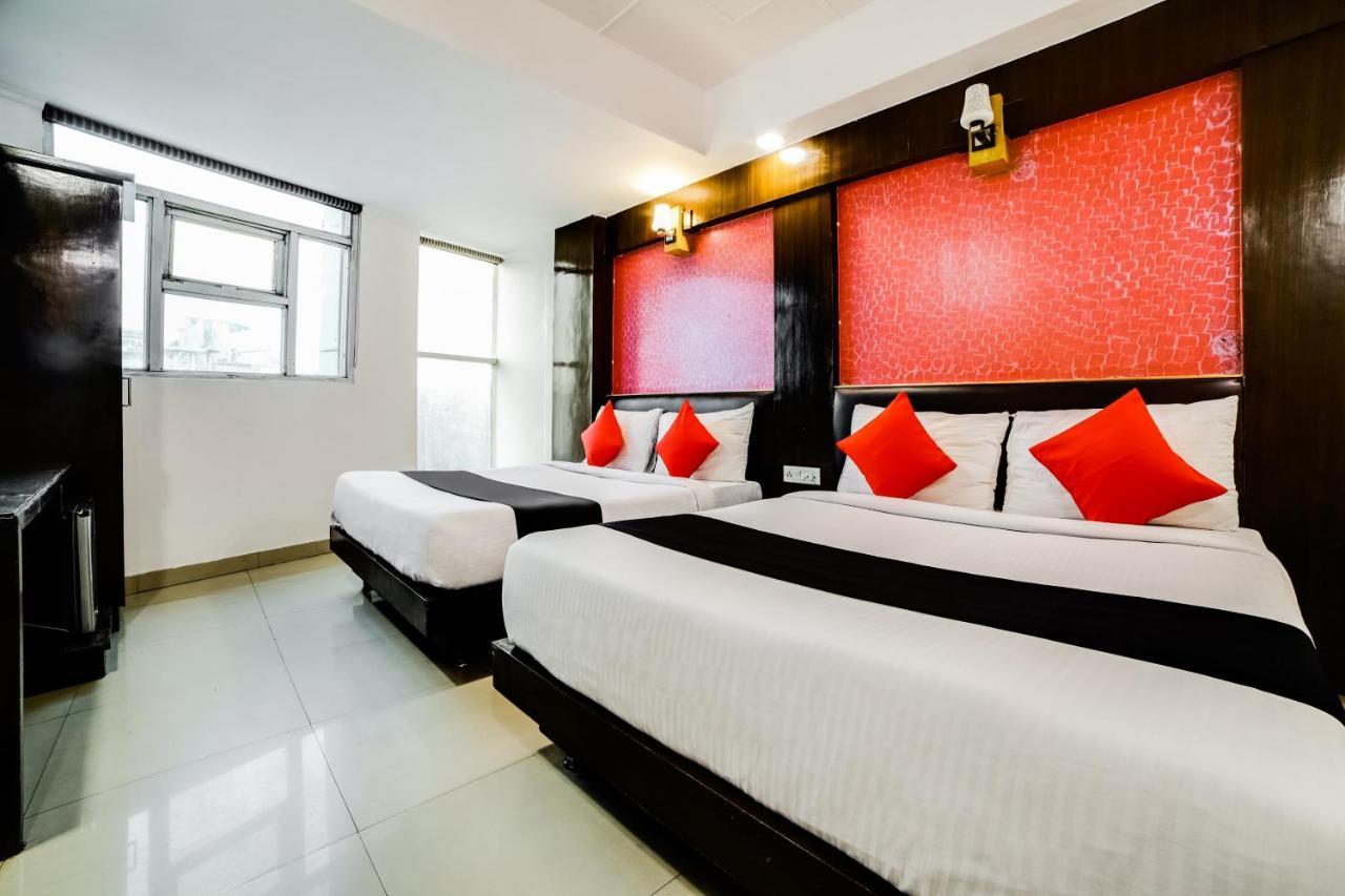 Capital O 6408 Delhi Heart 3* New Delhi