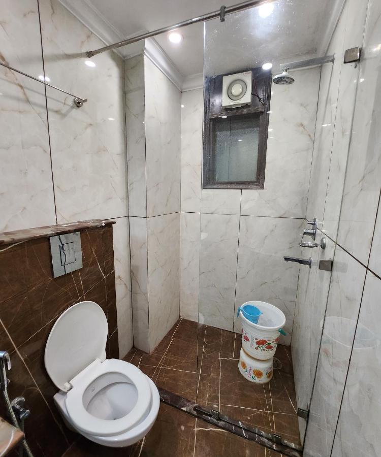 Capital O 6408 Delhi Heart 3* New Delhi
