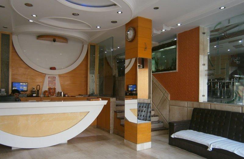 Hotel Capital O 6408 Delhi Heart 3*