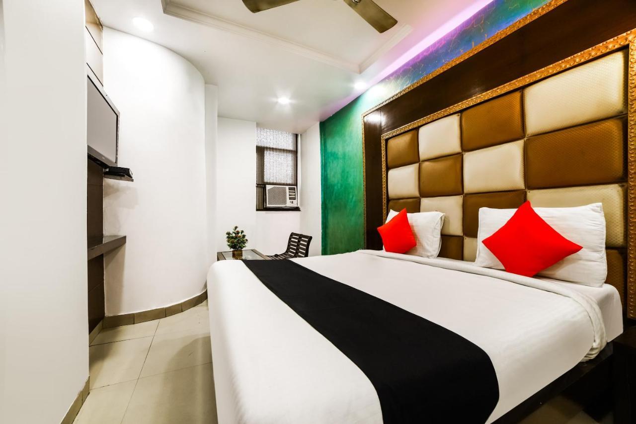 Hotel Capital O 6408 Delhi Heart